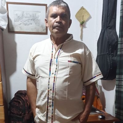 Me gusta la carpinteria, y los viajes largos, tengo principios morales cristianos y amo a mi País, apoyo al presidente Bukele