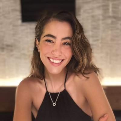 Tengo un podcast para ver la realidad desde DIFERENTES PERSPECTIVAS 👇🏻