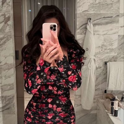 OLIVIA91986683's profile picture. 