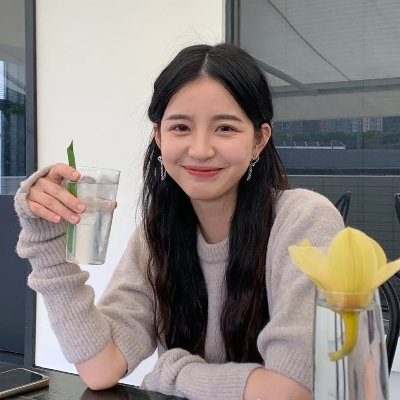 qjl970's profile picture. 分享美食、美景、宠物