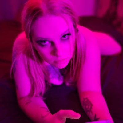BoundBunny666's profile picture. Just a chubby alternative content creator who likes dabbling in a little BDSM. https://t.co/vBySmqIoeu