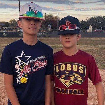 Baseball player . C/O 2026 Brandeis #JM22 @TxAngelsBB