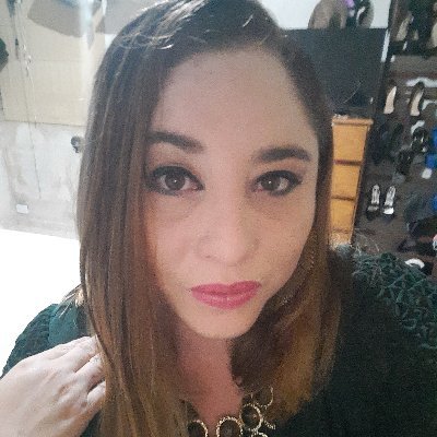 Alexa230383's profile picture. 