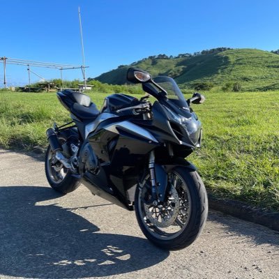 無事に復活！！！！GSX-R1000とV125！他にも原付とかあります…全部のバイク組まないと、元NC42ルイ でやってました。 無言フォロー失礼します。