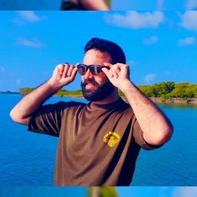 lt__faizan's profile picture. #Proud_Pakistani