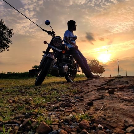 PrinceS57711156's profile picture. इबादतगार भी हूँ , और गुनहगार भी।