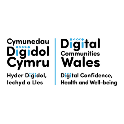 Prosiect cynhwysiant digidol Llywodraeth Cymru, wedi'i ddarparu gan @Cwmpas_Coop / Welsh Government digital inclusion project, delivered by @Cwmpas_Coop