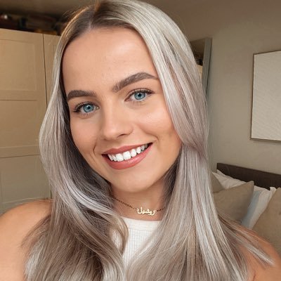 rochellepetch's profile picture. lytham • advanced assistant psychologist in renal medicine & critical care 🧠 • all views are my own