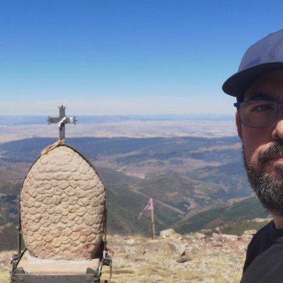 Padre de 3, electrónico y friki a tiempo completo. Aprendiendo economía y finanzas. Código Myinvestor: HAUNZ
https://t.co/LdIV5UiqLi