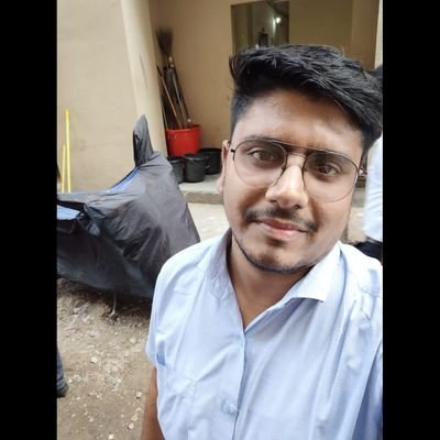 ||BCom (H)||

||CMA Aspirant||

||Numerologist||