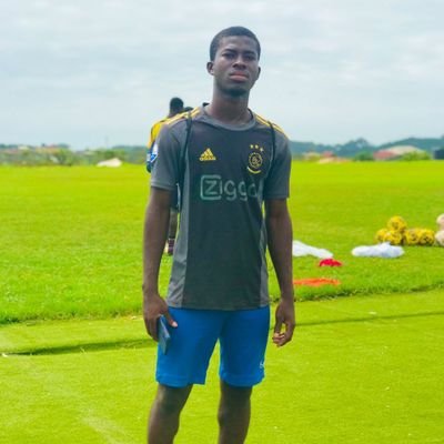 Kwofie Stephen Adu
Professional player @ Elmina sharks
https://t.co/wSbjiv7Z84
Instagram page @kwofiestephenadu