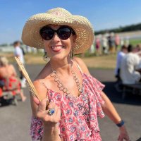 Miss Green (@mademoiselevert) 's Twitter Profile Photo Miss Green (@mademoiselevert) 's Twitter Profile Photo