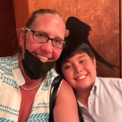 theresacano0's profile picture. 