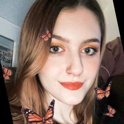 paigehmr's profile picture. 🍓🐝🌸🪐🌈🌱🍄🌼