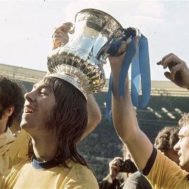 Passionate Gooner since FA Cup Final Day 1971.