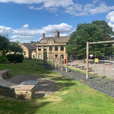 A leading co-educational independent school in West Yorkshire for children aged 6-11 (aged 4-11 from 2024)

Visit the whole school account - @BradfordGrammar