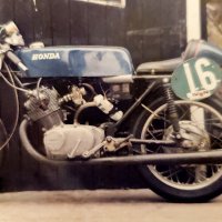 Andy Jones (@andyjoneshere) 's Twitter Profile