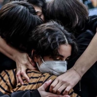 justaprettyname's profile picture. 