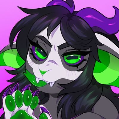 Summa, 28, she/they, lazy af lmao, 4x💉 boosted, stuck in con hell!!
Icon by GhoulSleeps