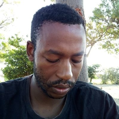 Mosepdi'a tsela makgwakgwa a bo kome se ila meetse.Tlabo la bo shibe, koma ke sephiri...Ngwatoo.