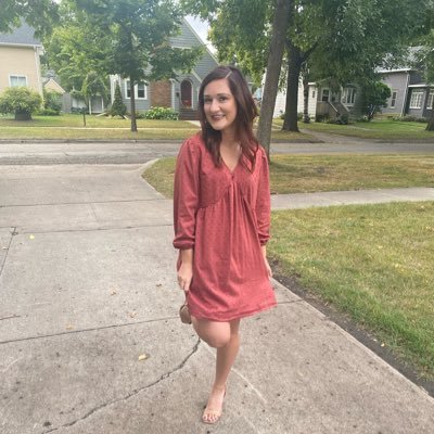 emilyferry09's profile picture. Kindergarten Teacher🍎