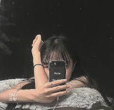 2lBeDUIQFVkxXYy's profile picture. うらあか/ｴﾛに真面目な男子募集(笑)/ヌギヌギ大好き/肉食女子女子です/みせ●いしません？/フォローといいねくれた人のみDM送るね♡