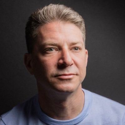 Niumbuck165's profile picture. 218