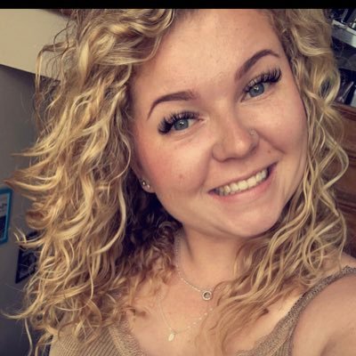 ambibrown's profile picture. Miss.Brown🍎                             Educational Assistant @ Maple 🍁        Bee Positive 🐝