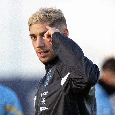 El Real Madrid y Fede Valverde son todo lo que necesito.
Capitán del Valverdismo CF (@fedeevalverde).
14🏆
@UltMostoles // @PIO_FC.
