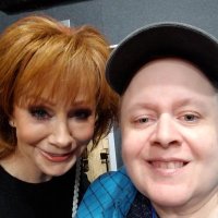 Lori 😎 #TeamReba 🎶🎙️(@JustLoriP) 's Twitter Profile Photo