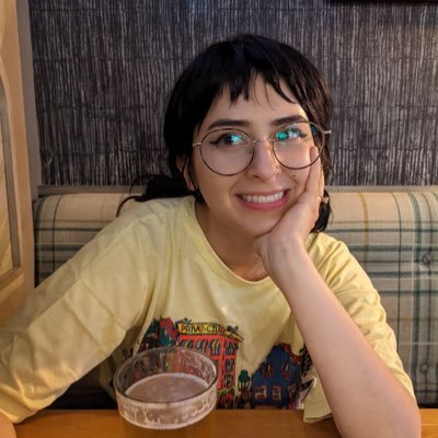 game dev | Sr. Software Engineer @RiotGames on LoL | This is my personal account | she/her