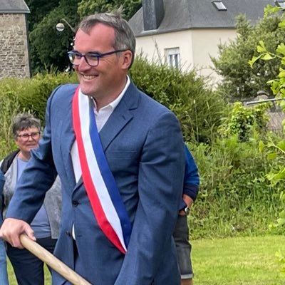 Breton | #TrégorGoëlo | élu local #PlouëcDuTrieux @GuingampPaimpolAgglo | #CôtesdArmor | @PartiSocialiste