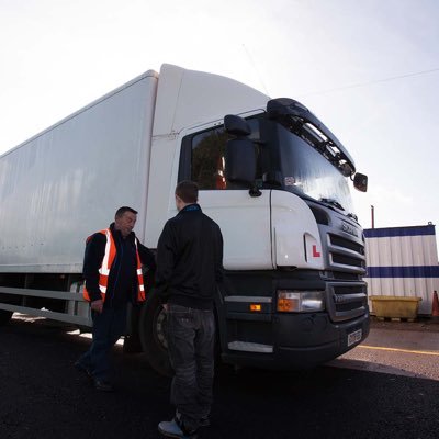 #southessexcollege We offer full . #dcpc #logistics and #apprenticeships in #logistics helping change lives. #LGV programmes funded. #strongertogether
