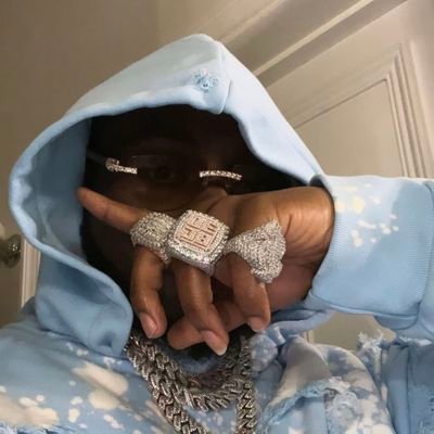 AlwaysaKC's profile picture. lover of good Music 
#30BG
#Peter Obi supporter