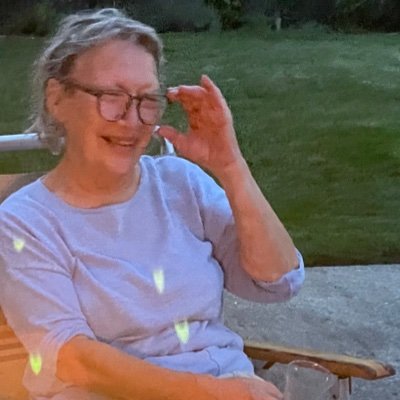 From_Eves_Rib's profile picture. Refugee, escaped RU Communism '56 HU, 
speaking out bc I can. Mizzou BJ
ET Opt/Fut, Risk Mgmt Derivatives Analyst-
Natl Syn TV Production Supr-
Context Provider