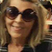 Bonni Moschetti 🌴🌈🐈‍⬛(@bmoschetti) 's Twitter Profile Photo