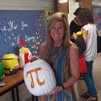 Denise Moyer (@moyer7111) 's Twitter Profile