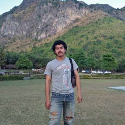 slowmemory28's profile picture. 