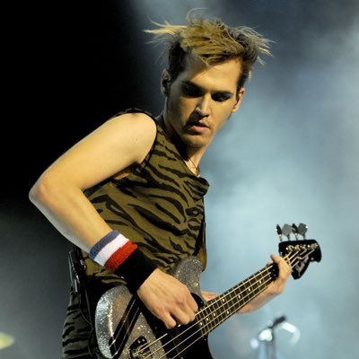 LoveableWay's profile picture. NOT THE REAL MICHEAL WAY. FAKE ACCOUNT JUST FOR RP.