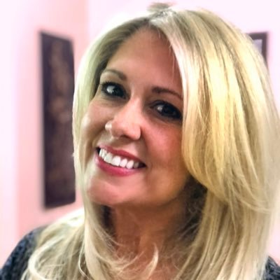 Katie_Harp_'s profile picture. Proud mom, wife and teacher.