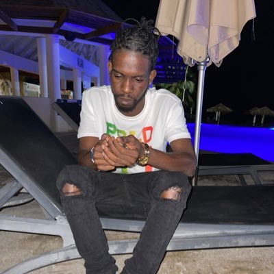 _KellyLegend's profile picture. God is good