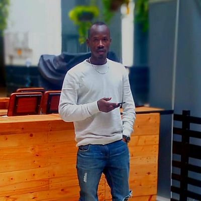 man u fan,Netflix maniac,gym ,footballer, artiste',

sales and marketing associate, platinum credit limited, Nairobi.