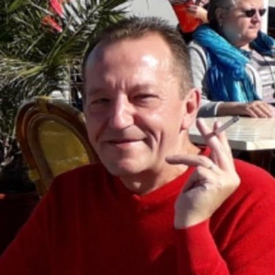 Suche spass bin gay stehe auf große fette Schwänze, die auch wie ich nur ficken und gefickt zu werden wollen. habe 19x5 schwanz 01794448788 WhatsApp