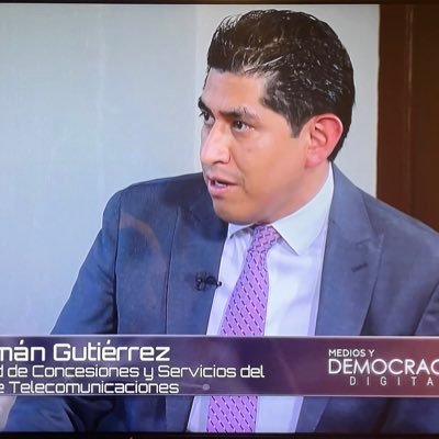 Titular de la Unidad de Concesiones y Servicios @IFT_MX / Profesor de la Facultad de @DerechoUNAMmx #Telecomunicaciones #medios #IA #tech #DDHH #constitucional