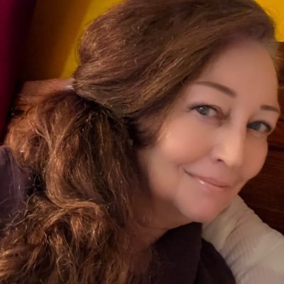 LizBowe73311634's profile picture. Finding peace in the midst of chaos is a God thing. Hear O Yisrael: the Lord our God is One Lord. I and the Father are ONE. John 10:30.