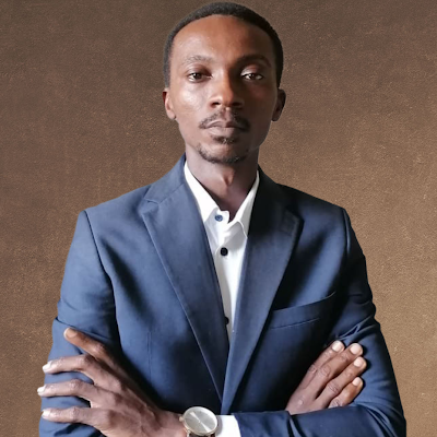Father, husband and son.
Entrepreneur, Independent Consultant
Expertise in multilingual & cross-cultural Communications, Political Science, Pub. Relations.
