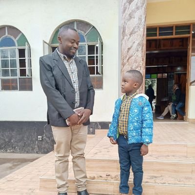 AlexMhagama10's profile picture. 