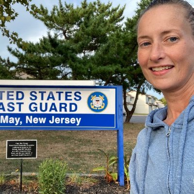 Springjoy123's profile picture. Mother, Army Active Duty and Navy Reserve Veteran, Artist, NYC General Vendor; avid cyclist and hiker and La Leche League member