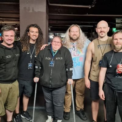 fiona_gill's profile picture. Bisex mad rocker mum of 3 + fur baby. Enjoying small town life. Scout leader, carer and student