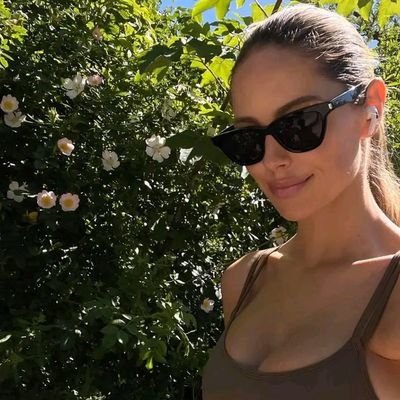 Andrea605690903's profile picture. Disponible pour des rencontres coquines
😍😘